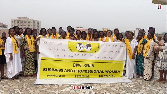 Candle Lighting Ceremony in Benin: BPW Clubs Commemorate the Event